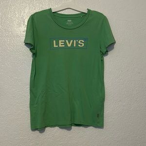 Green Levi’s Tee